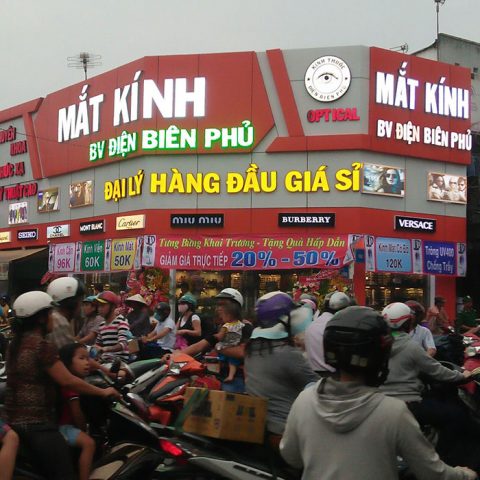 Làm bảng hiệu Bình Dương